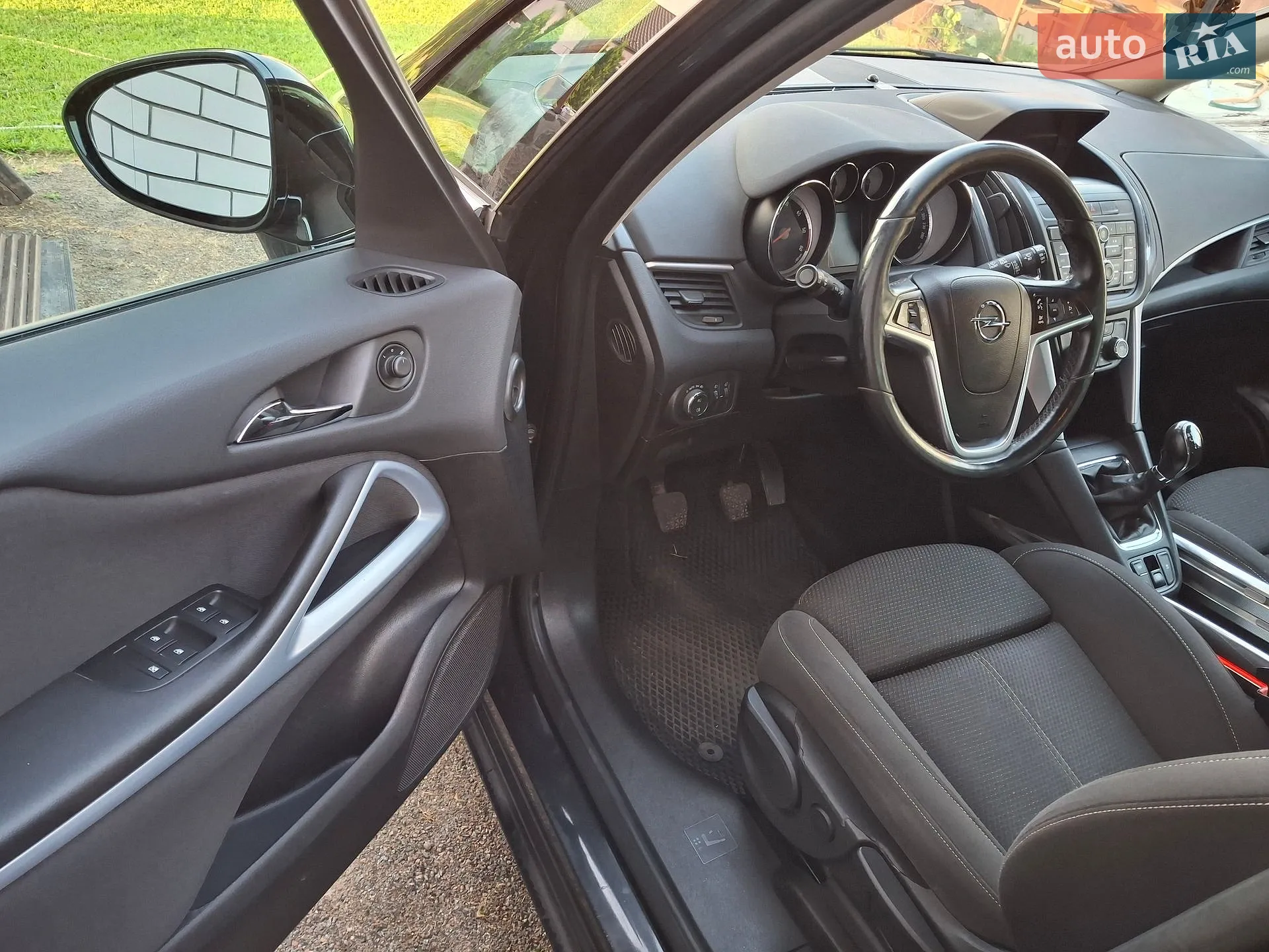 2015 Opel Zafira - мініатюра 12