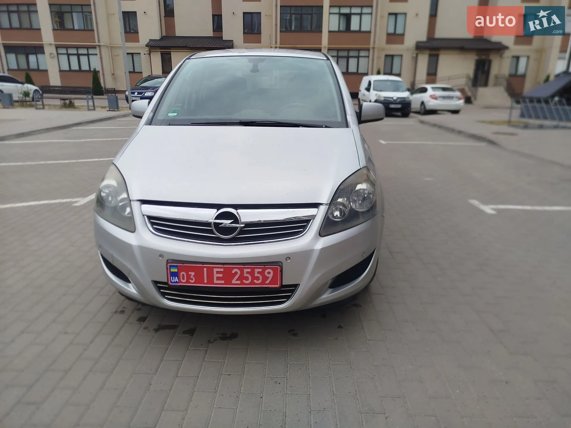 2010 Opel Zafira - мініатюра 2