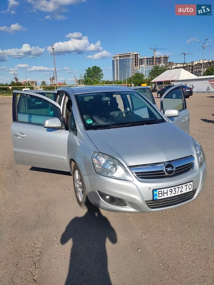 2011 Opel Zafira - мініатюра 32