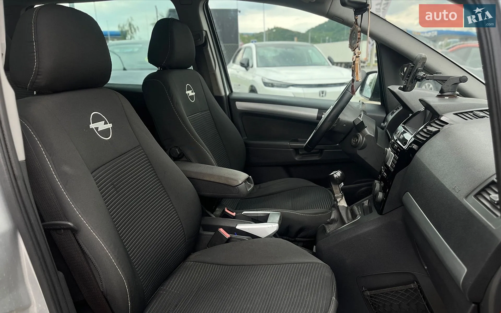 2010 Opel Zafira - мініатюра 22