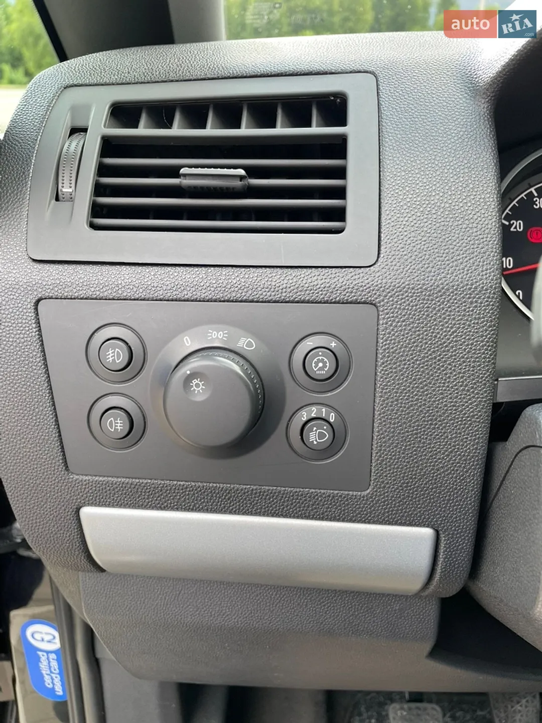 2010 Opel Zafira - мініатюра 28