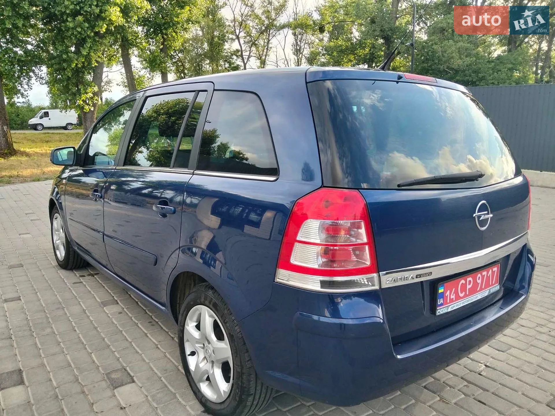 2010 Opel Zafira - мініатюра 10
