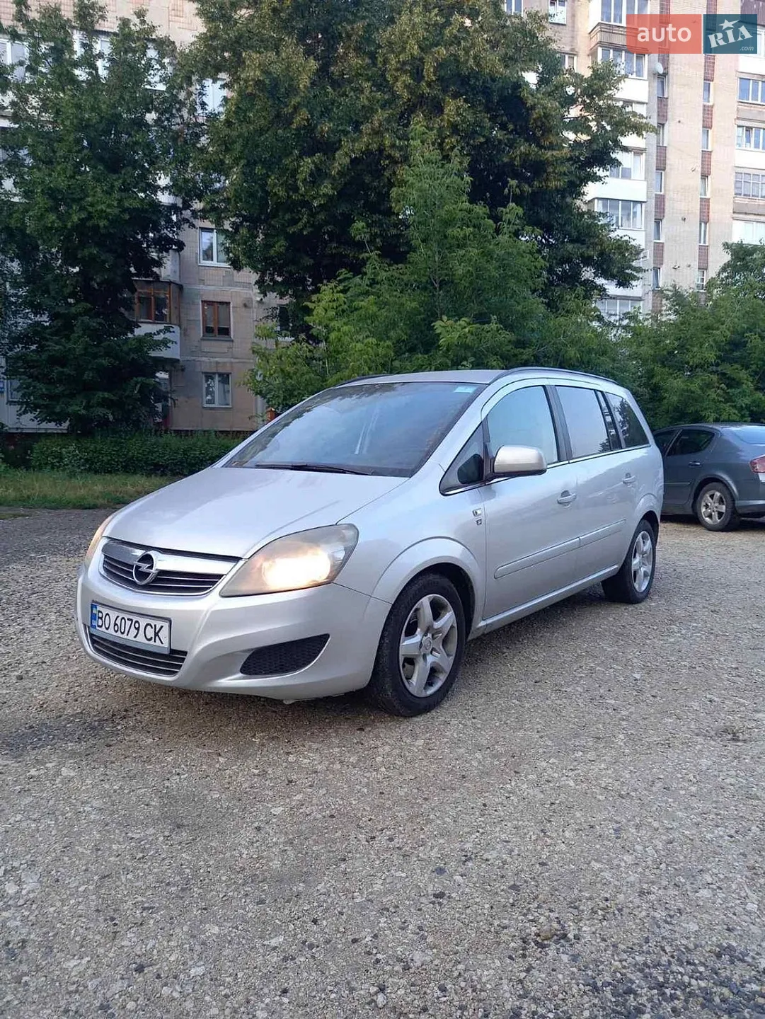 2010 Opel Zafira - фото 1