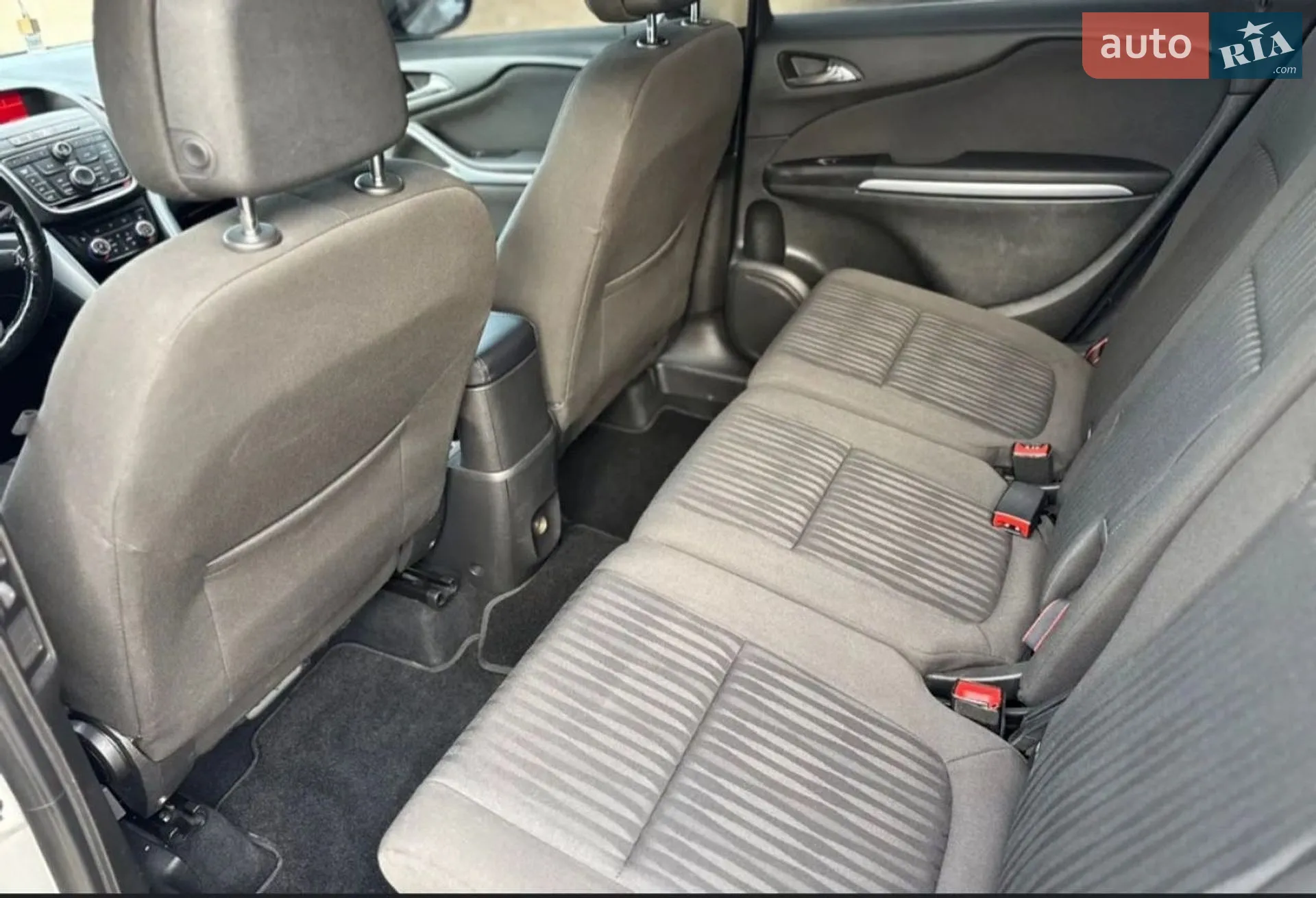 2015 Opel Zafira - мініатюра 12