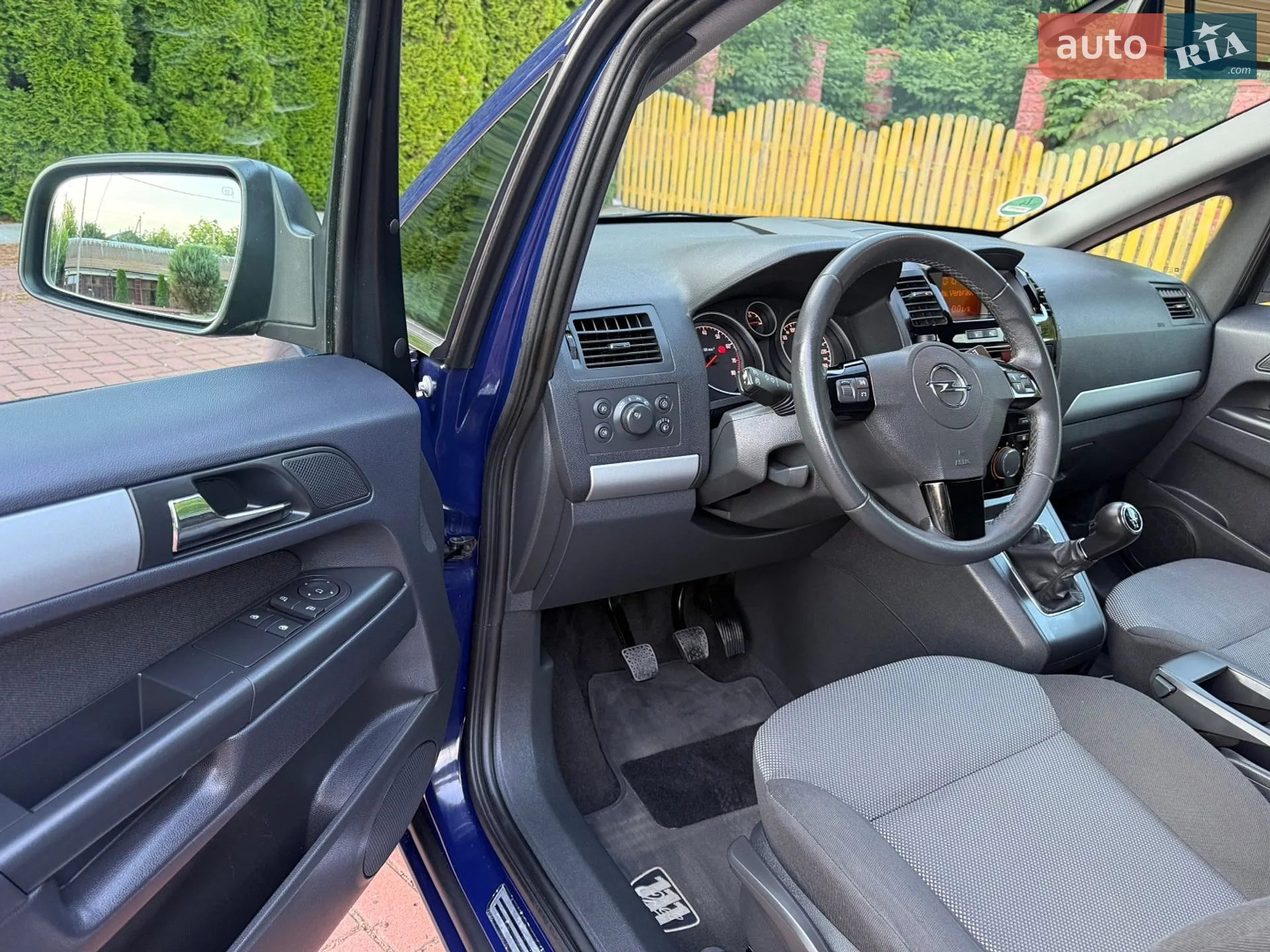 2011 Opel Zafira - мініатюра 21