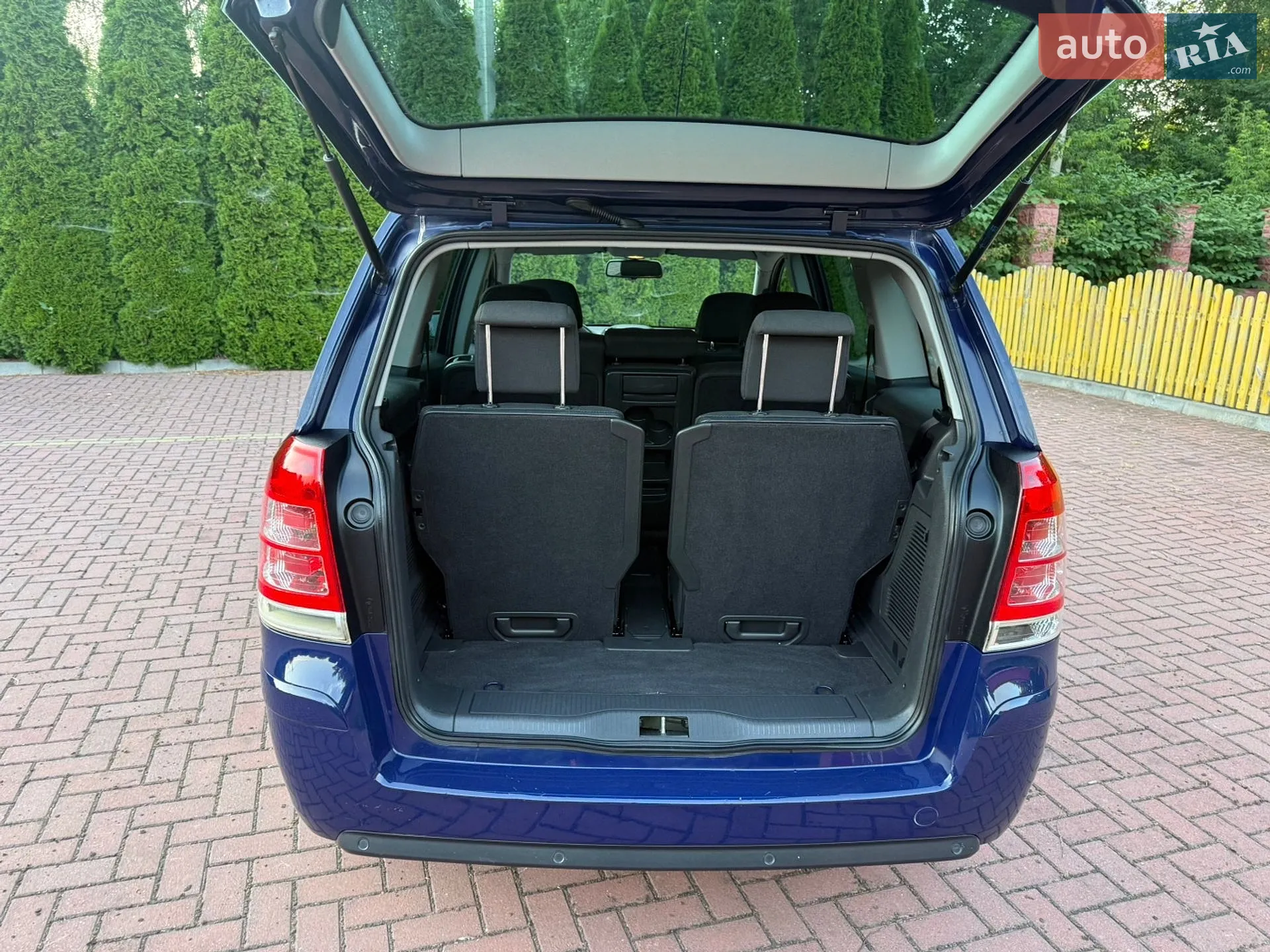 2011 Opel Zafira - мініатюра 31
