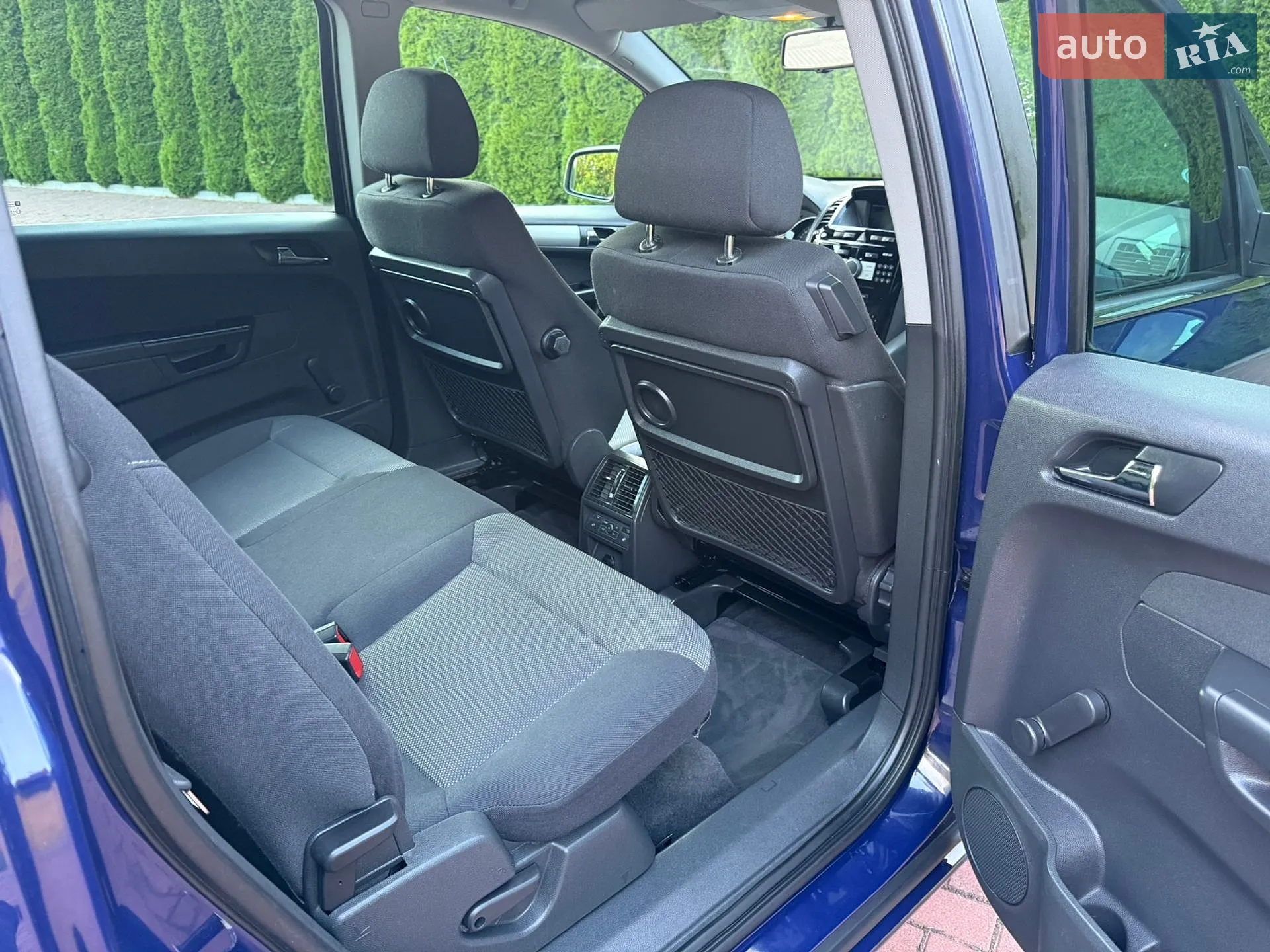 2011 Opel Zafira - мініатюра 36