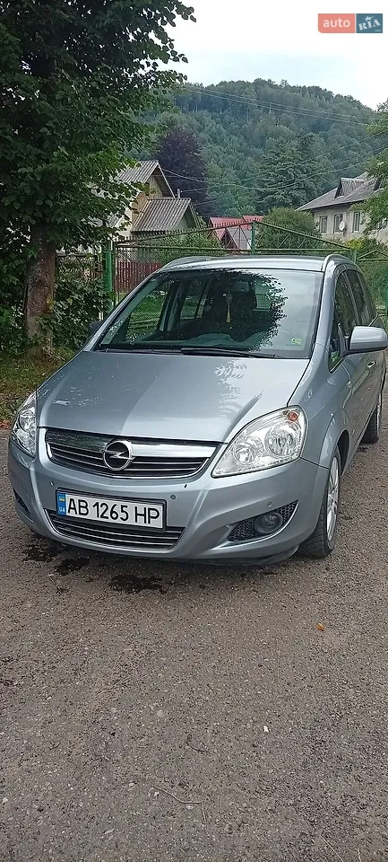 2010 Opel Zafira - мініатюра 21