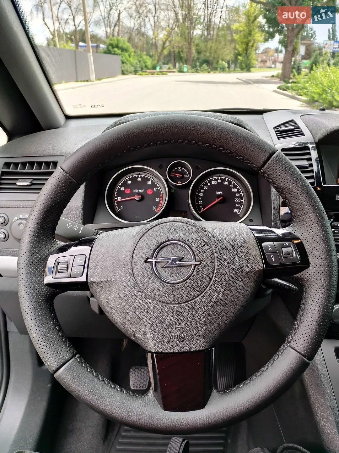 2012 Opel Zafira - мініатюра 2