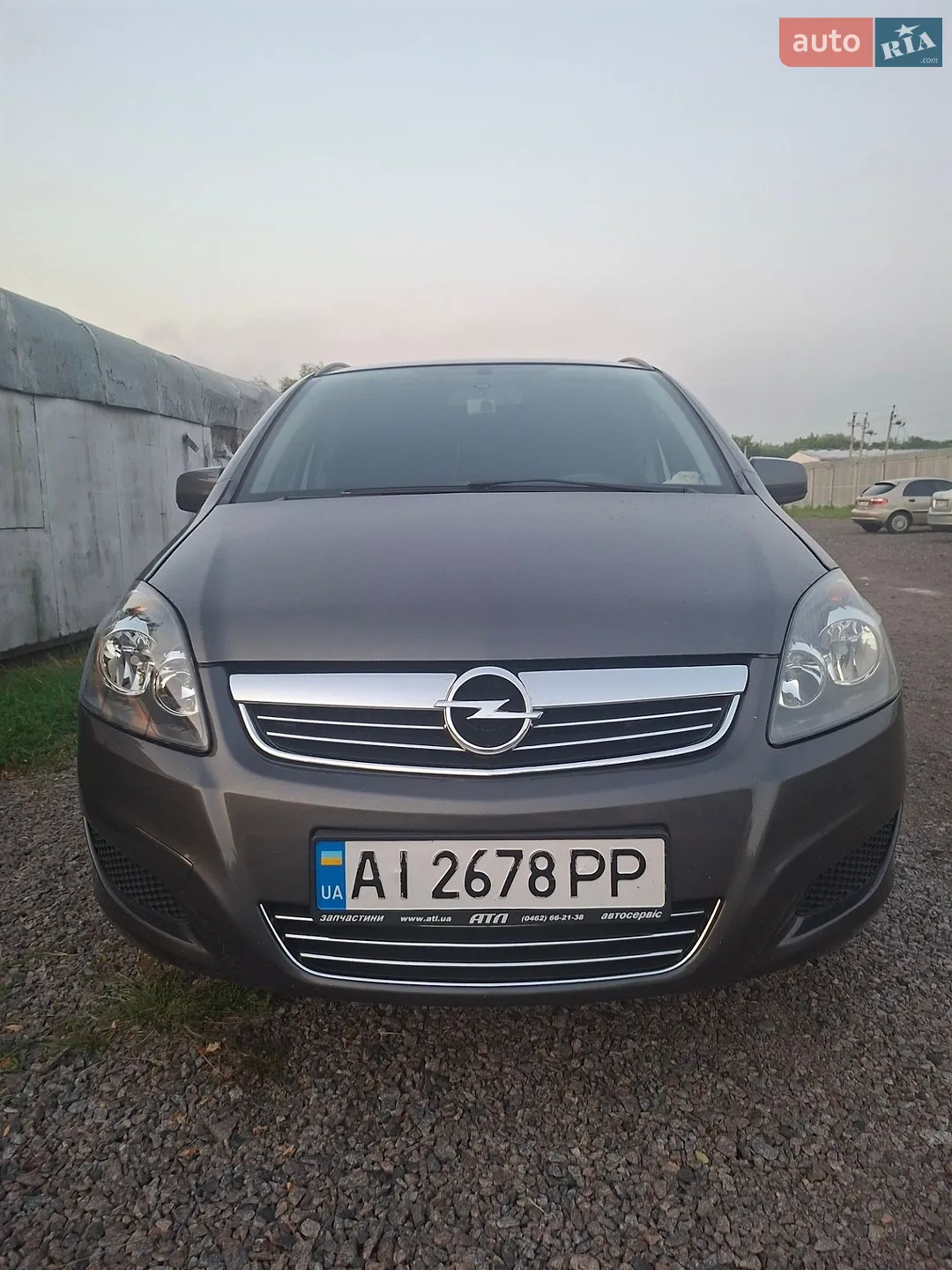 2011 Opel Zafira - фото 1