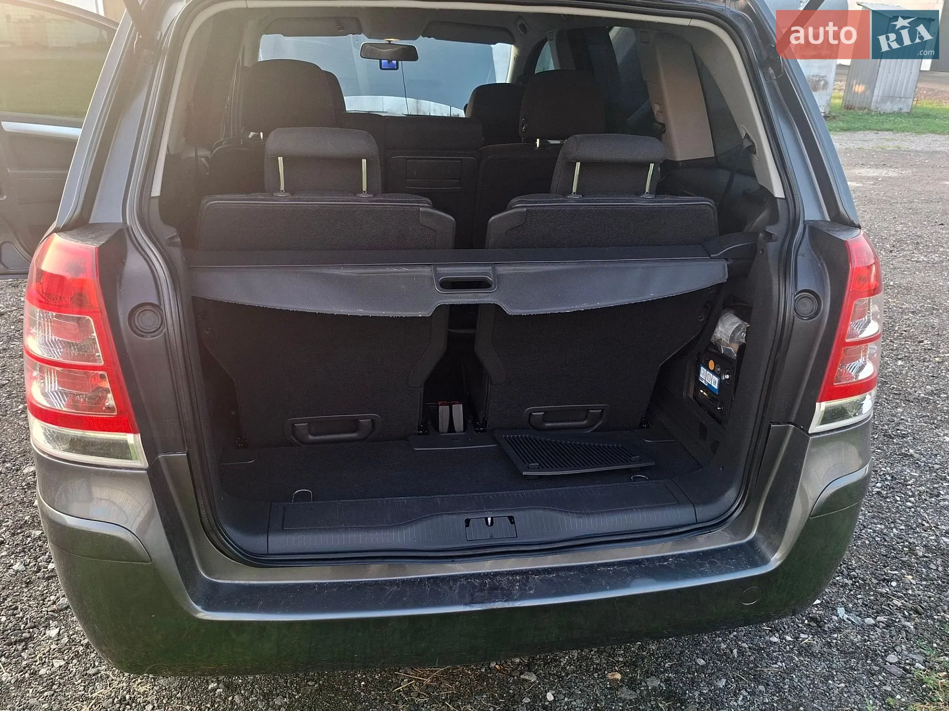 2011 Opel Zafira - мініатюра 24