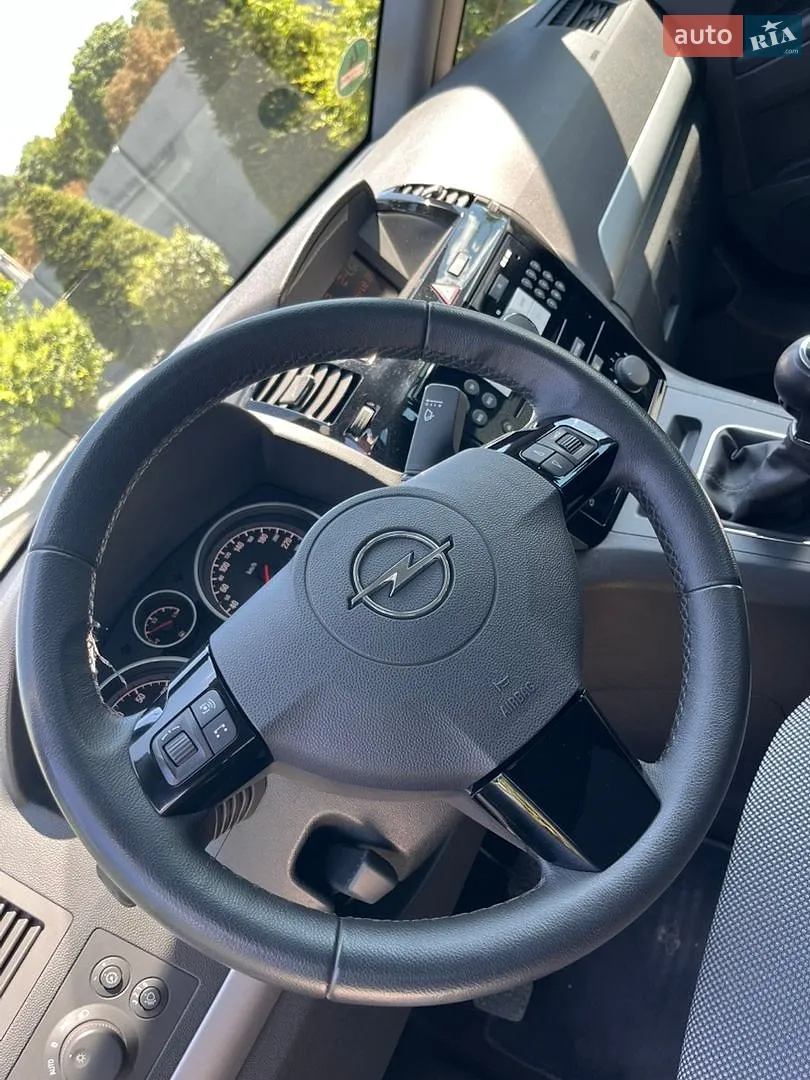 2011 Opel Zafira - мініатюра 46