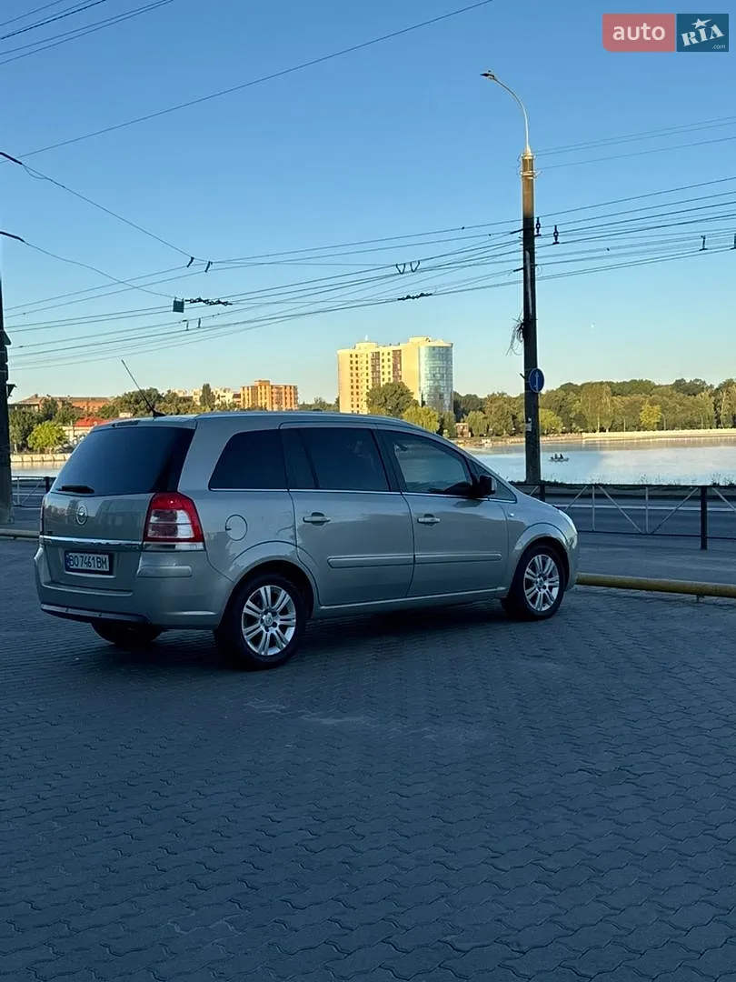 2010 Opel Zafira - мініатюра 27
