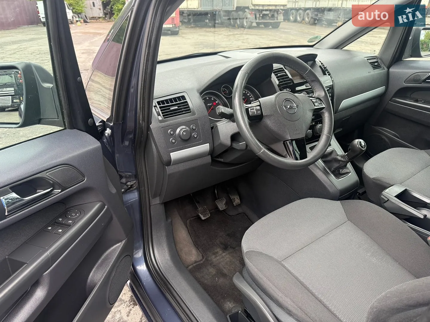 2011 Opel Zafira - мініатюра 13