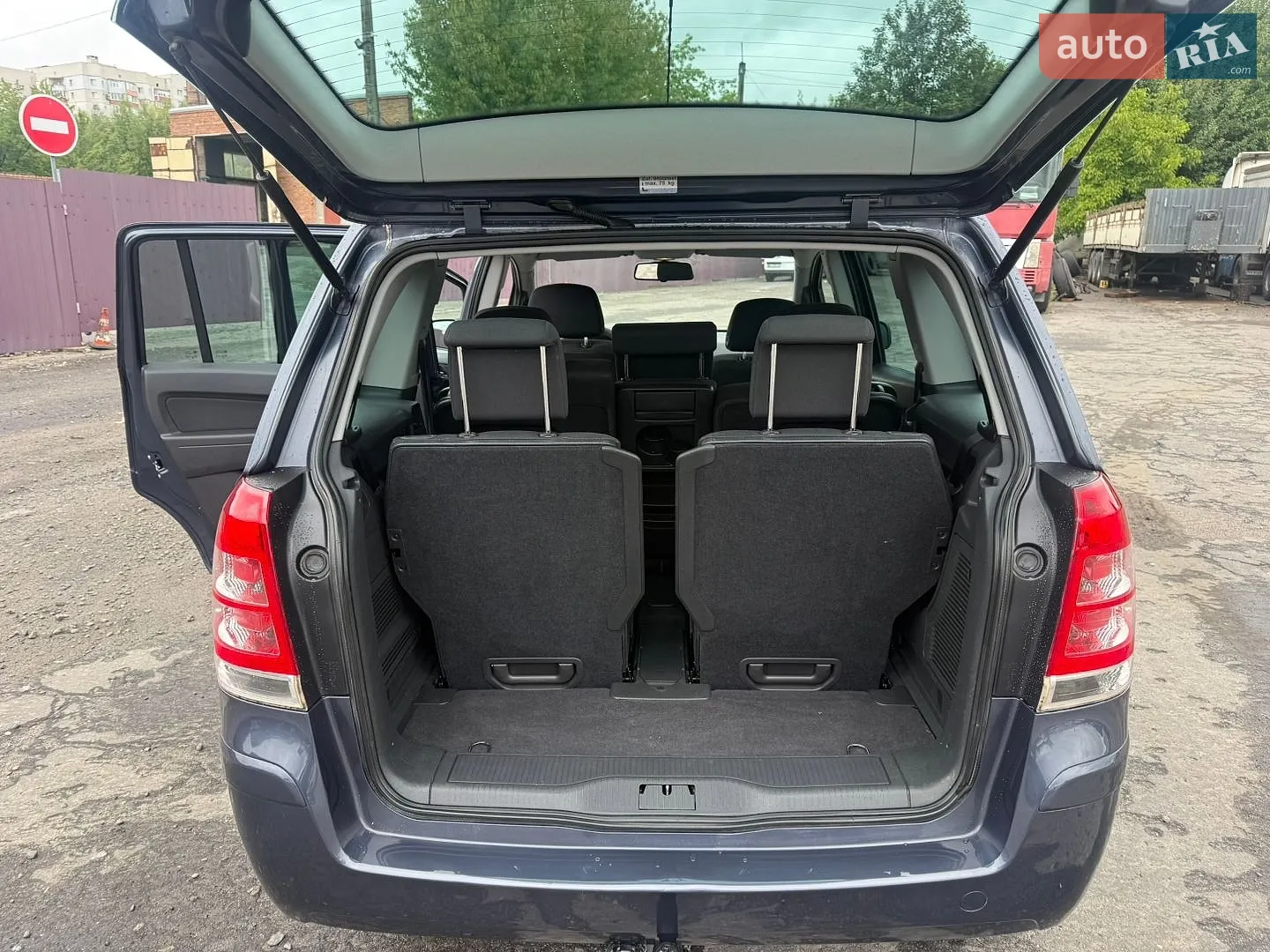 2011 Opel Zafira - мініатюра 22