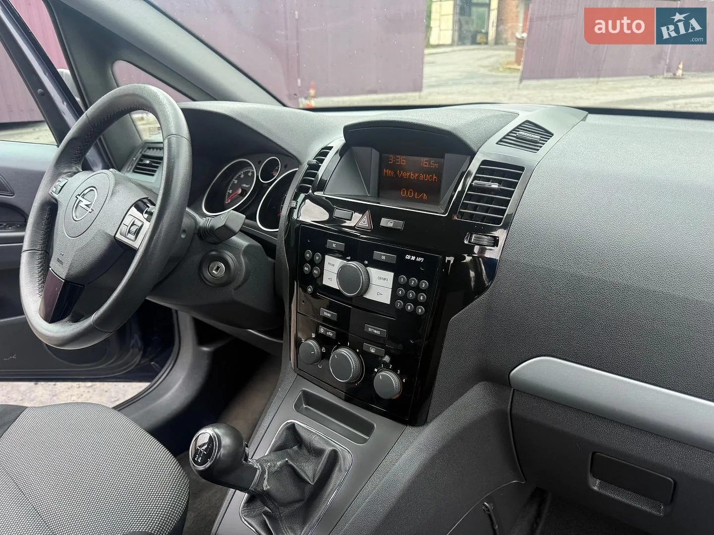 2011 Opel Zafira - мініатюра 28