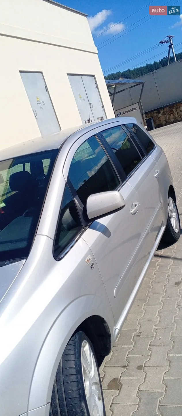 2010 Opel Zafira - мініатюра 3