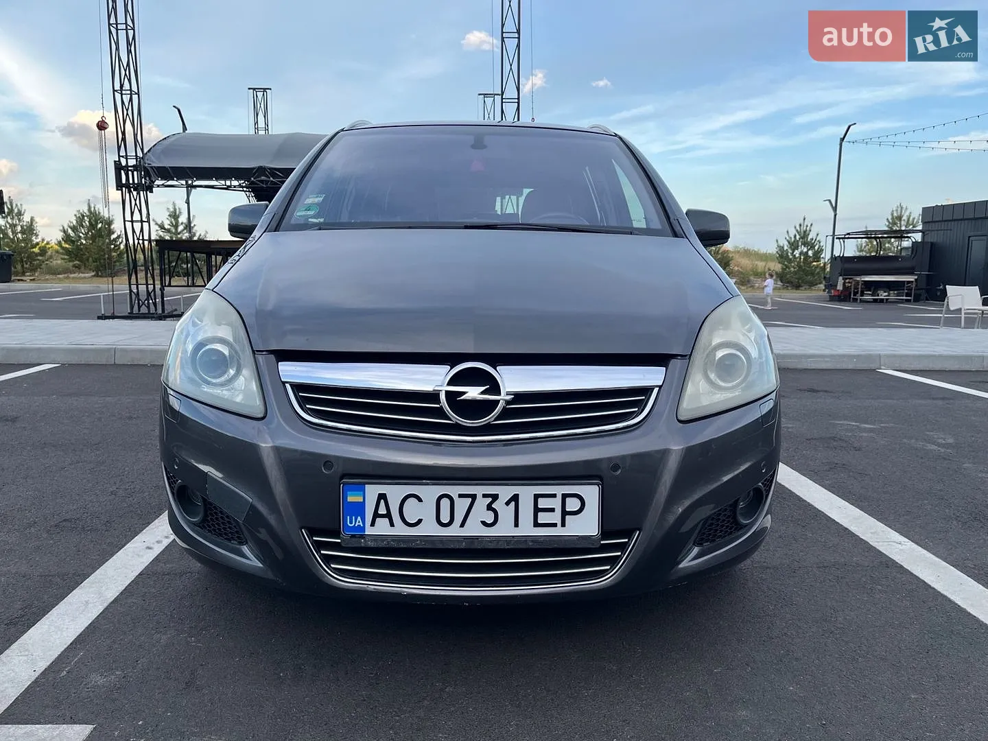 2010 Opel Zafira - мініатюра 8