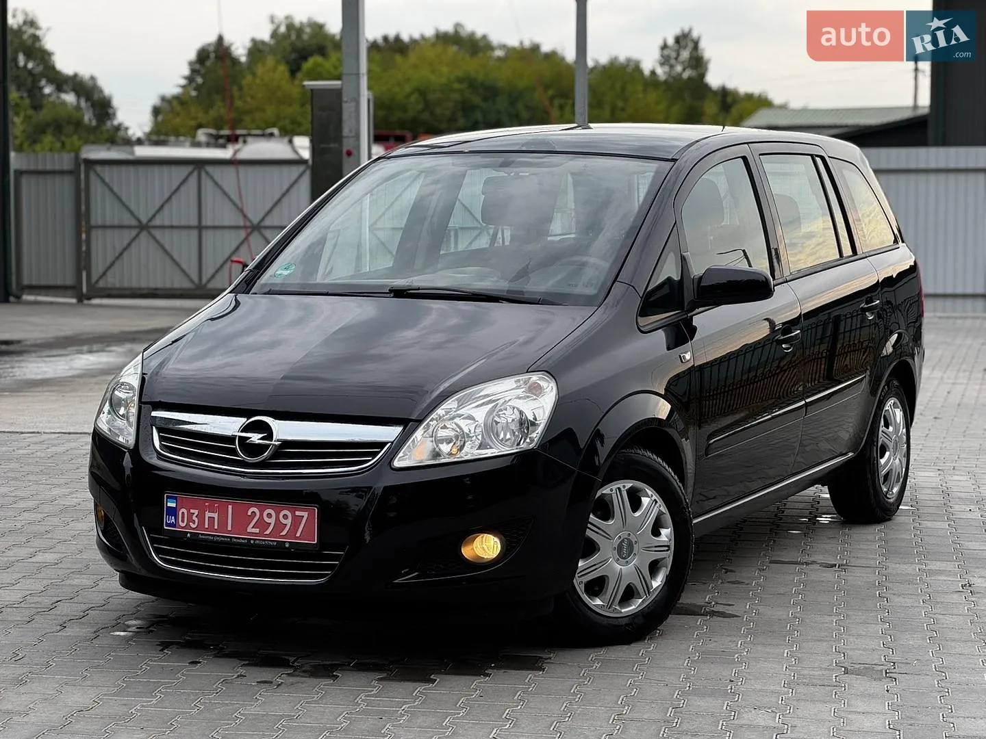 2010 Opel Zafira - мініатюра 21