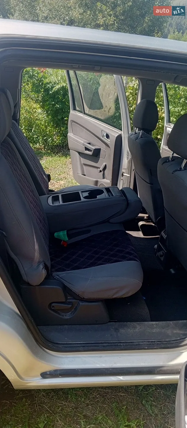 2010 Opel Zafira - мініатюра 10