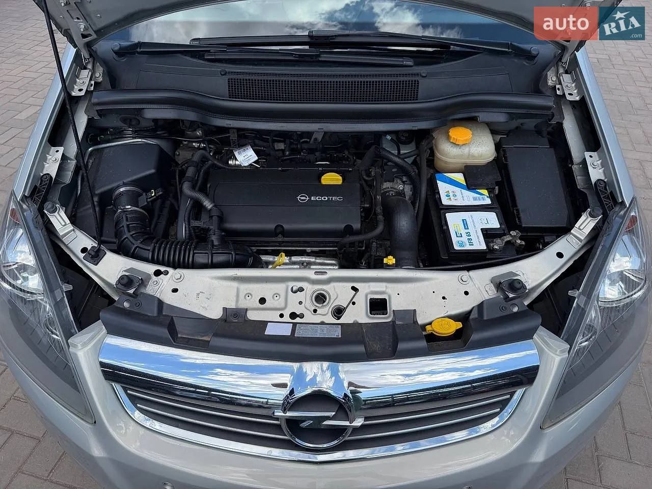 2010 Opel Zafira - мініатюра 4