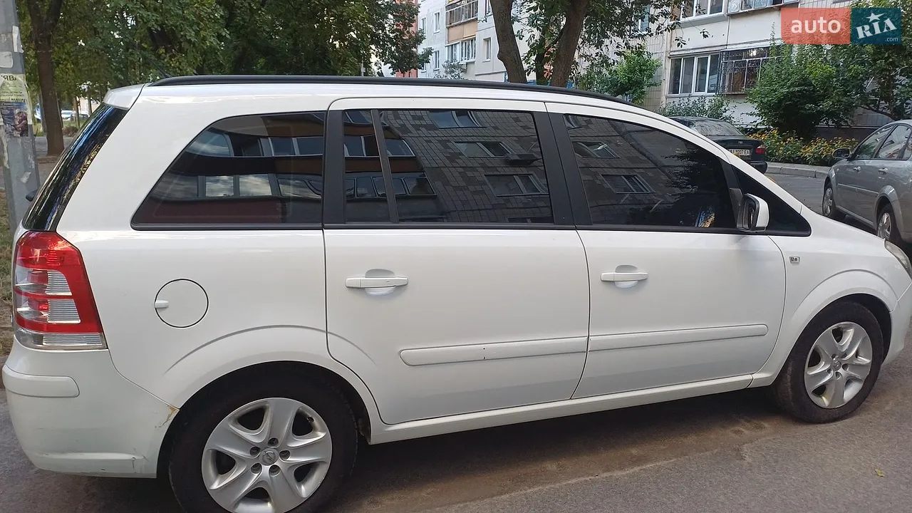 2013 Opel Zafira - мініатюра 10