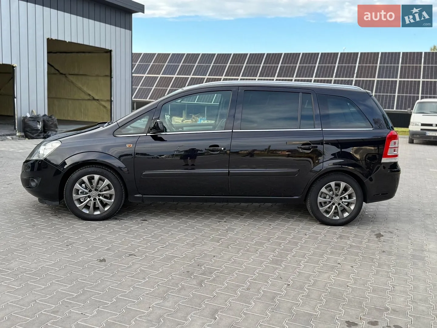 2011 Opel Zafira - мініатюра 12