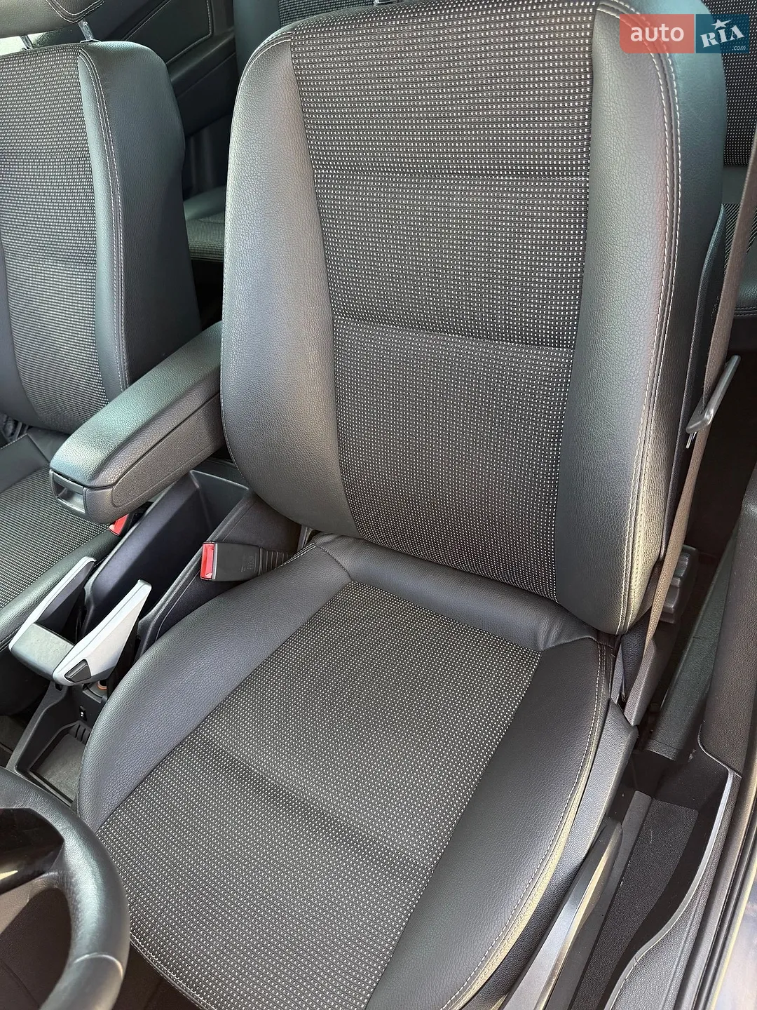 2011 Opel Zafira - мініатюра 22