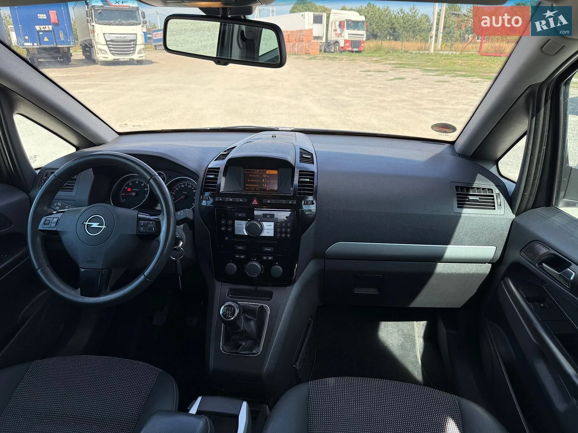 2011 Opel Zafira - мініатюра 28