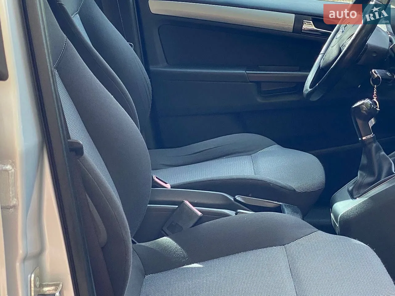 2010 Opel Zafira - мініатюра 61