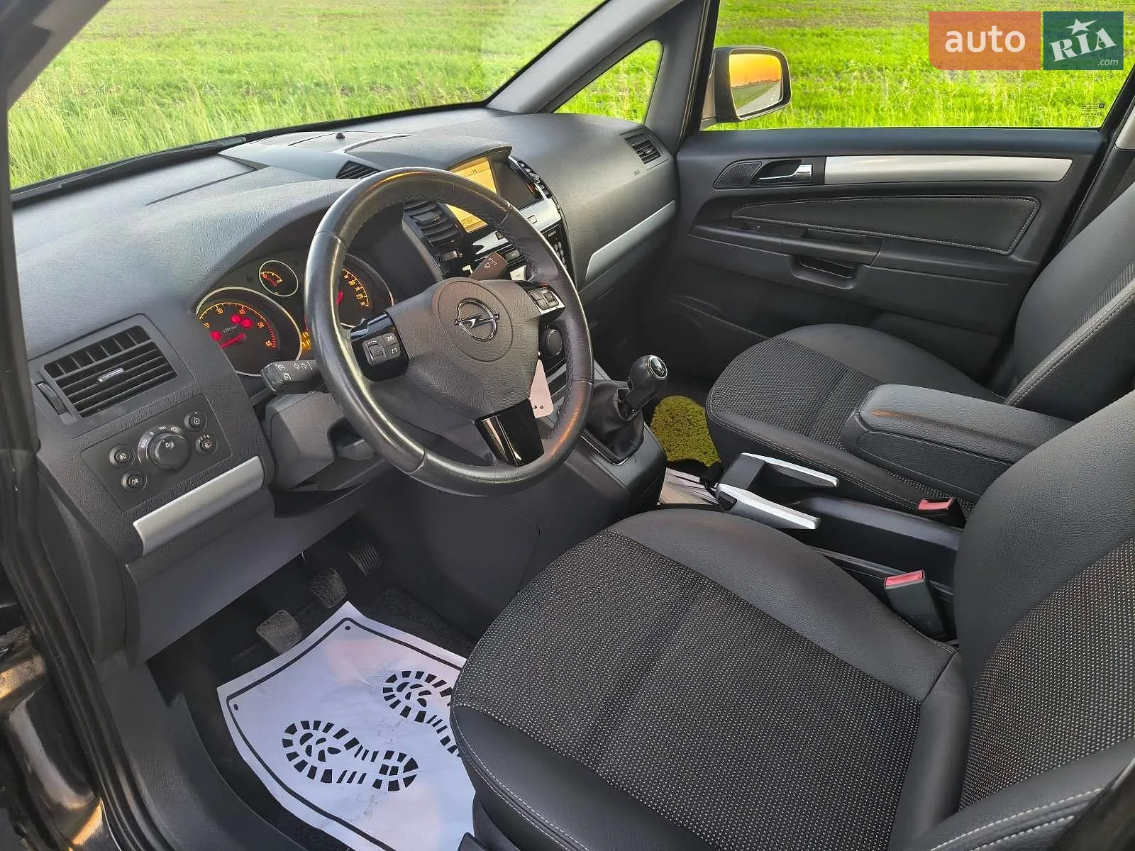 2010 Opel Zafira - мініатюра 20