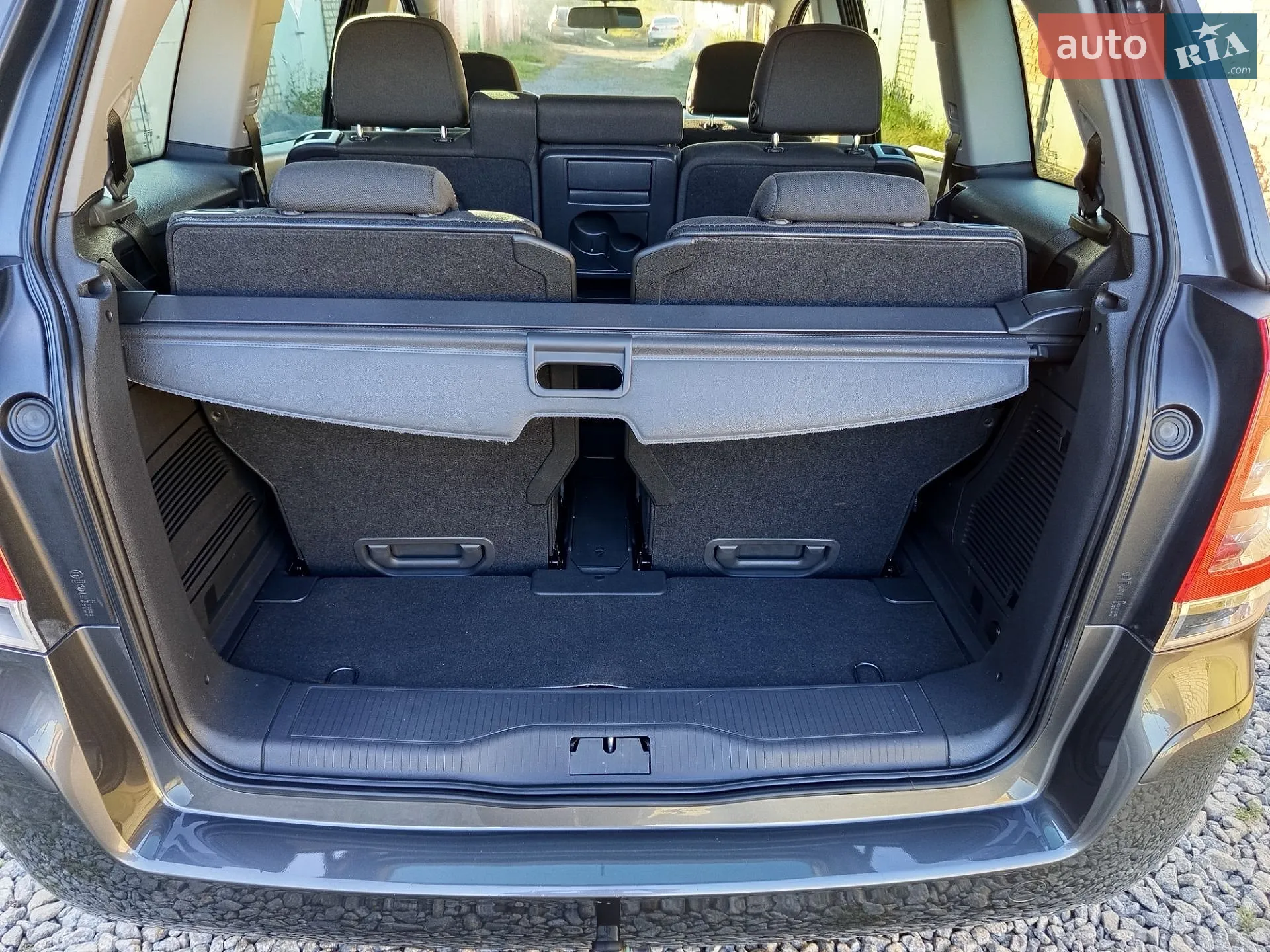 2011 Opel Zafira - мініатюра 18