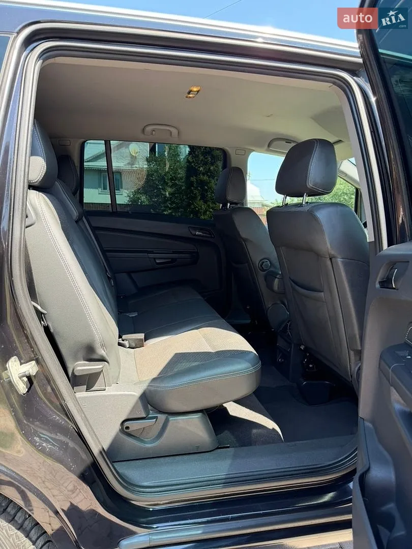 2010 Opel Zafira - мініатюра 19