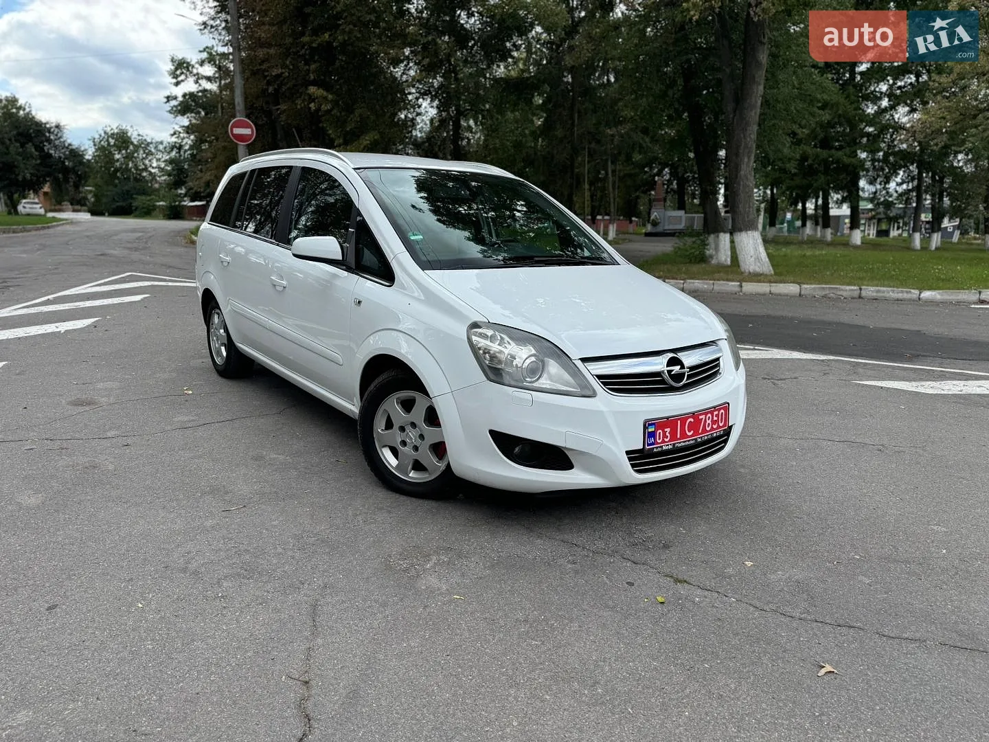 2010 Opel Zafira - фото 1
