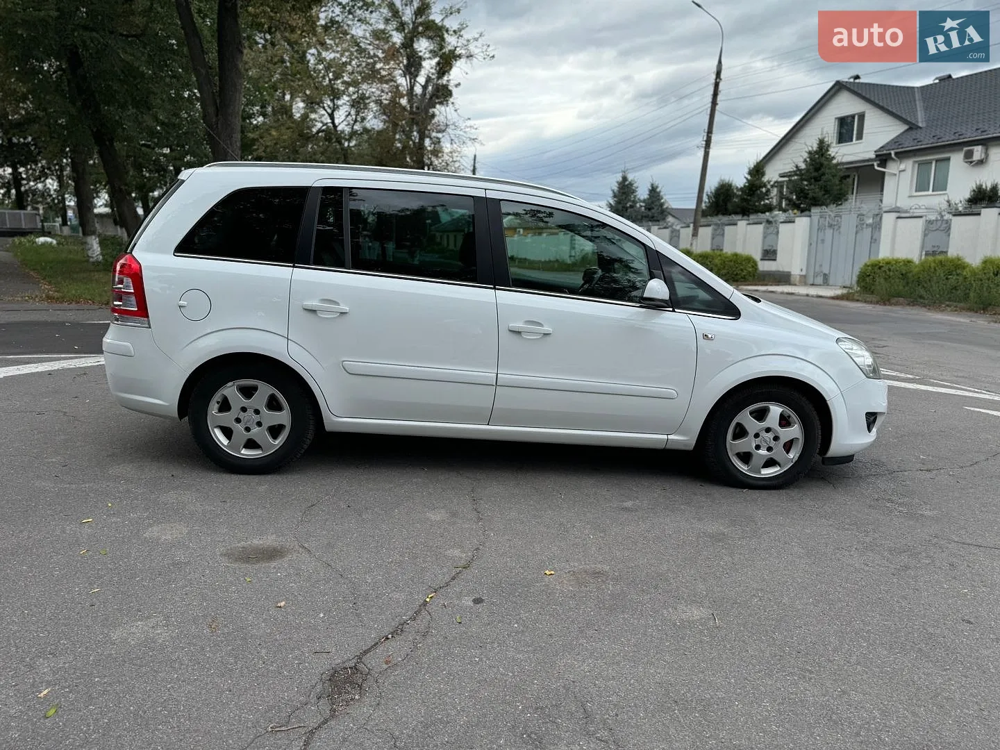 2010 Opel Zafira - мініатюра 11