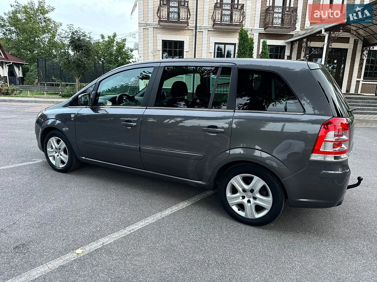 2010 Opel Zafira - мініатюра 11