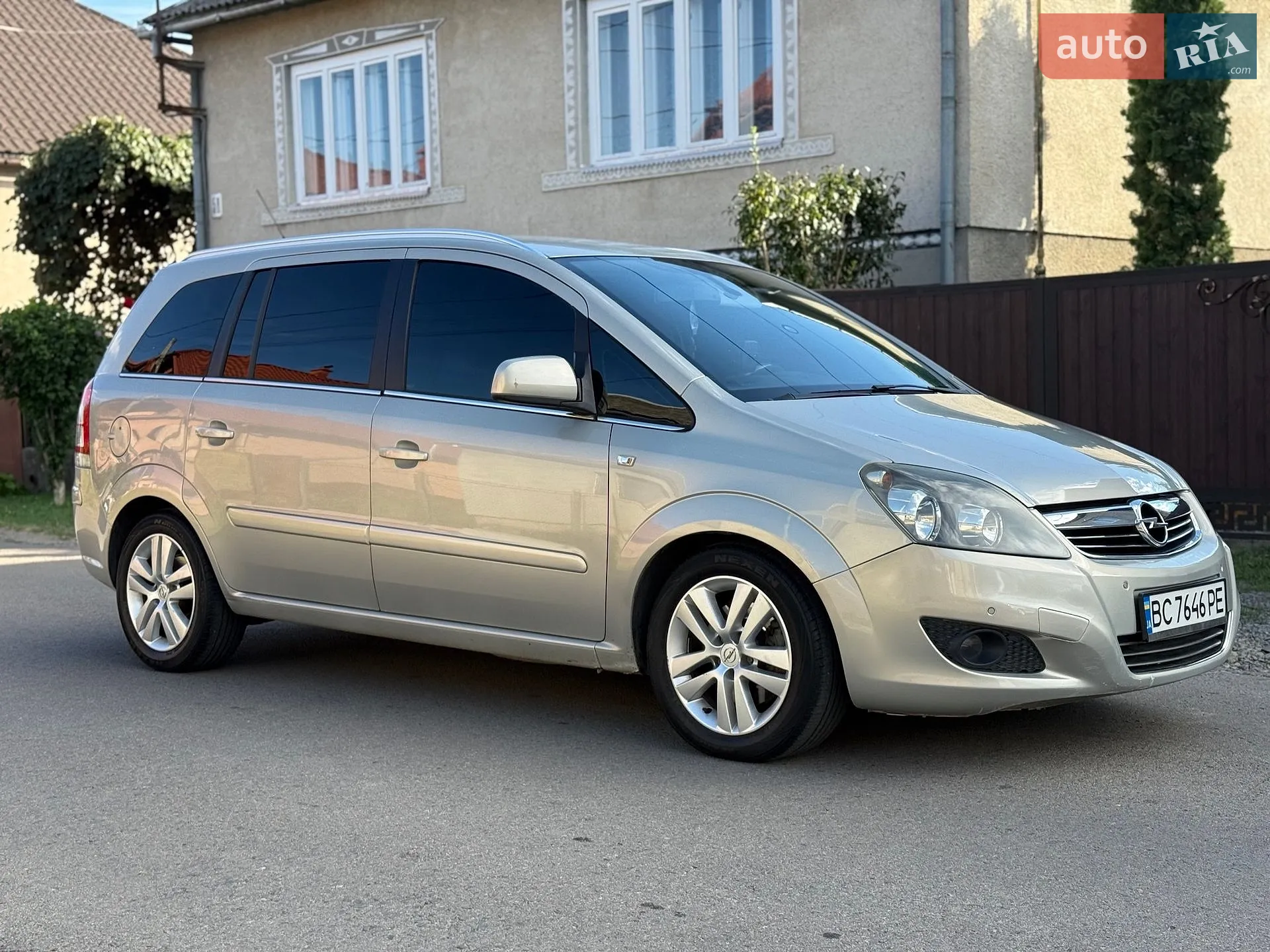 2010 Opel Zafira - мініатюра 4