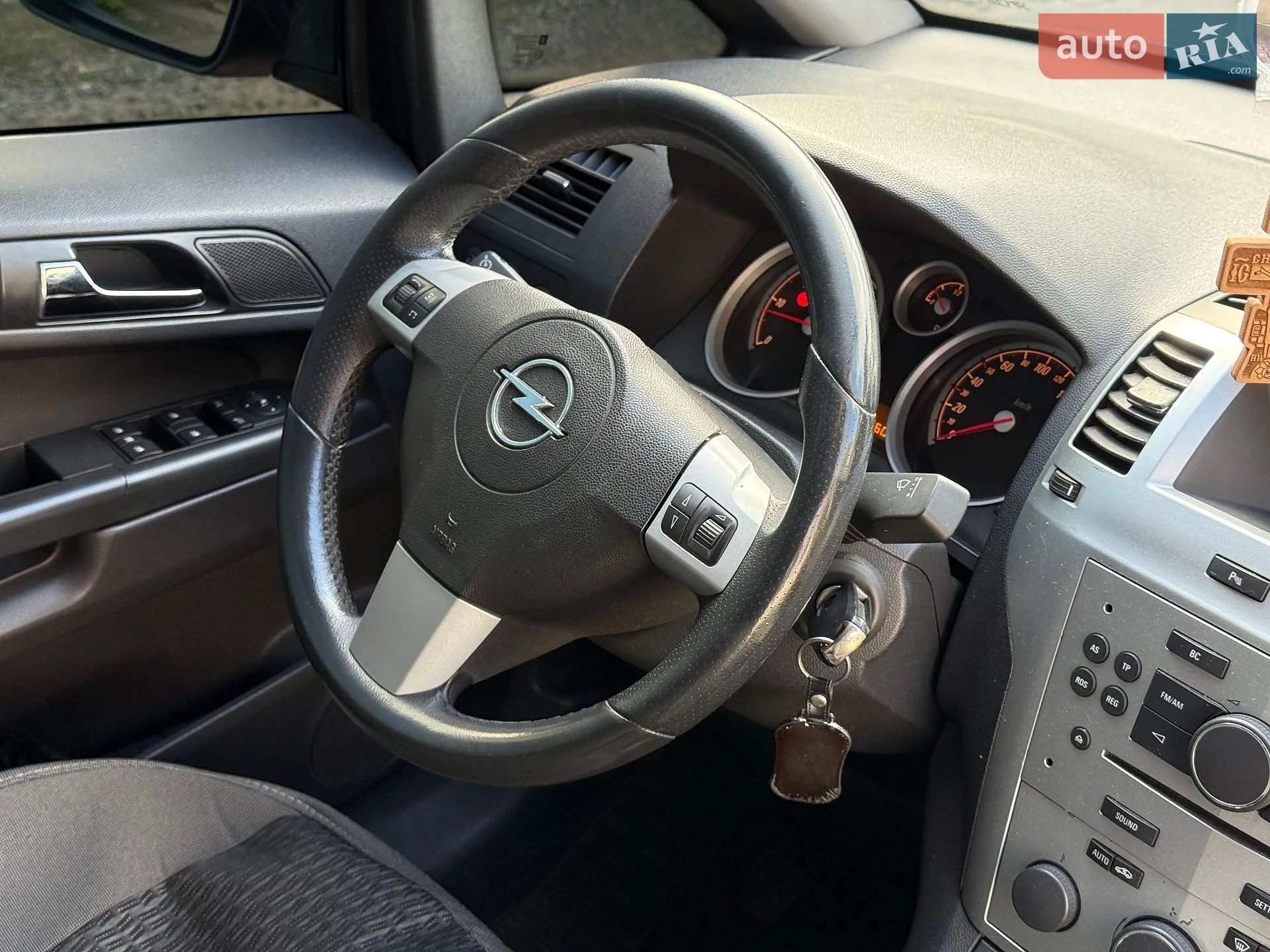 2010 Opel Zafira - мініатюра 21