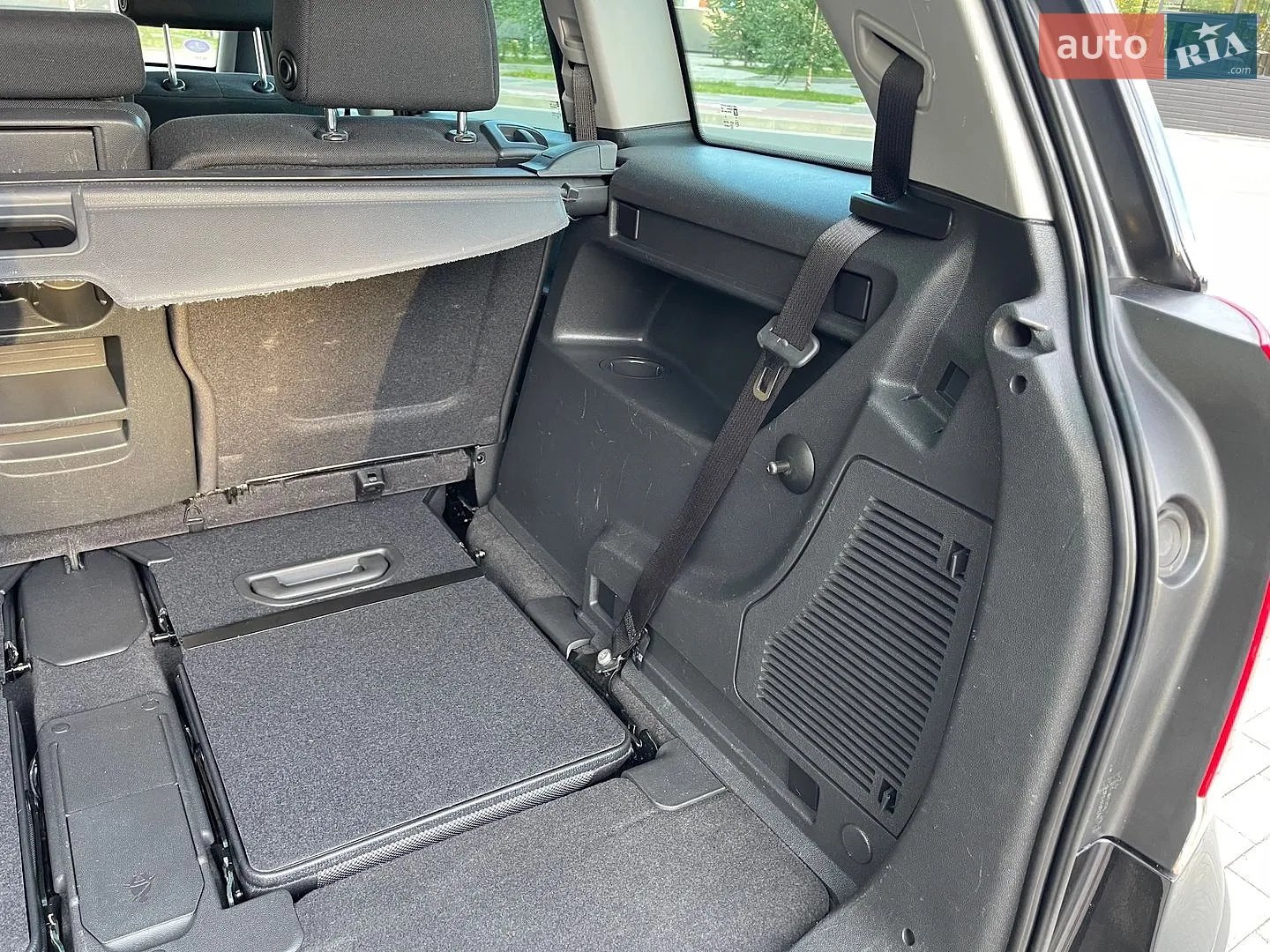 2011 Opel Zafira - мініатюра 39