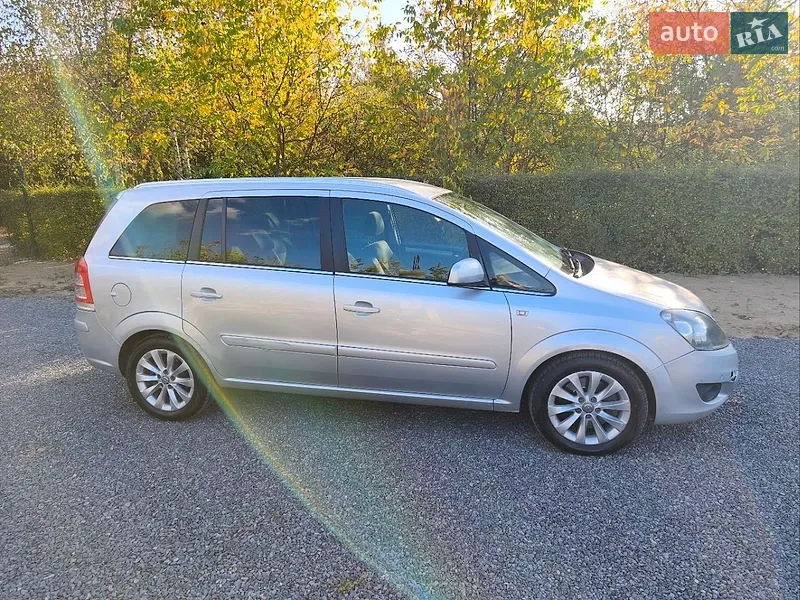 Opel Zafira