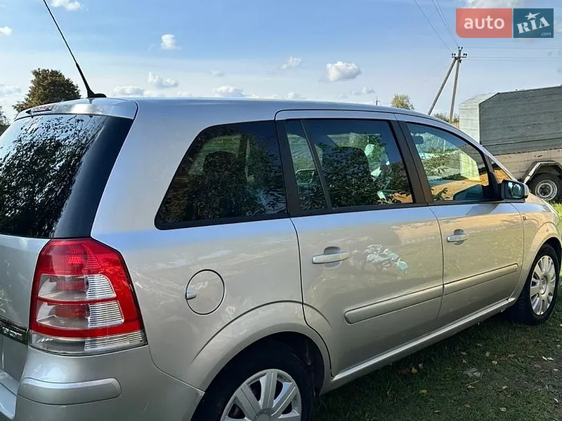 Opel Zafira
