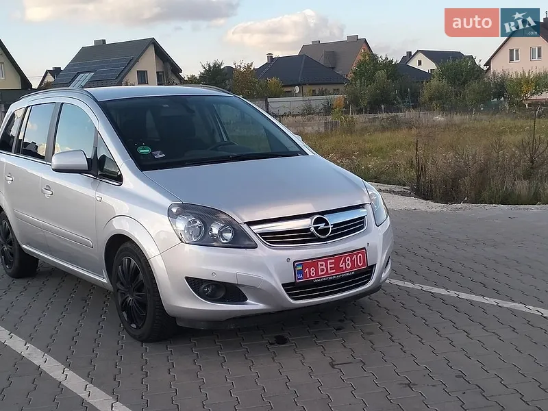 Opel Zafira