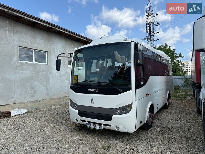 Приміський автобус Otokar Navigo 2013 в Львові