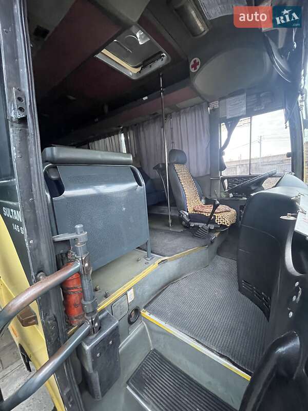Приміський автобус Otokar Sultan 2004 в Полтаві