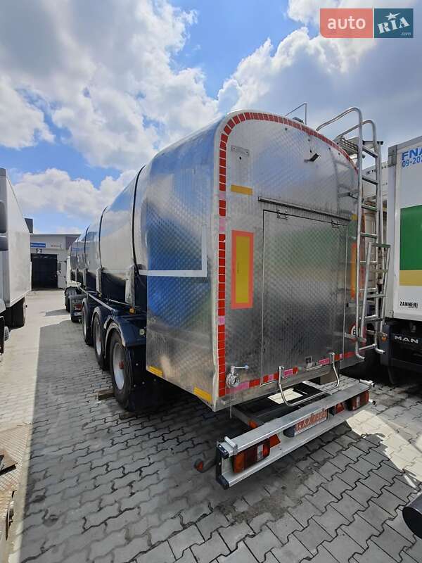 Цистерна полуприцеп Ova 380B-3A 2008 в Львове