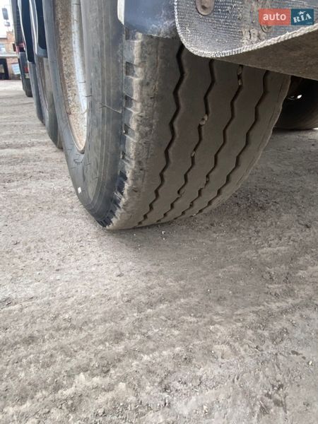 Контейнеровоз Overlander TPT-36ES 1997 в Городке