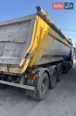 Самоскид напівпричіп Oztreyler ADR Tanker 2016 в Кривому Розі