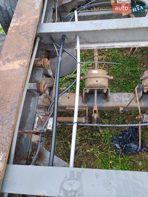 Шасси полуприцеп Pacton 3139 1990 в Луцке