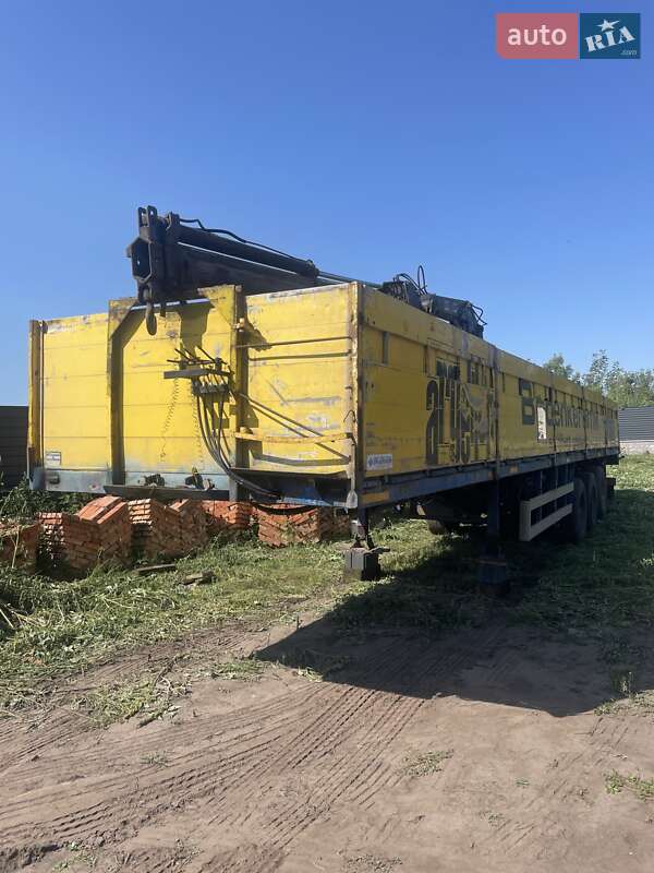 Бортовий напівпричіп Pacton SLX 1991 в Рівному