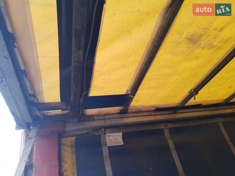 Тентованный борт (штора) - полуприцеп Pacton T3001 2003 в Броварах